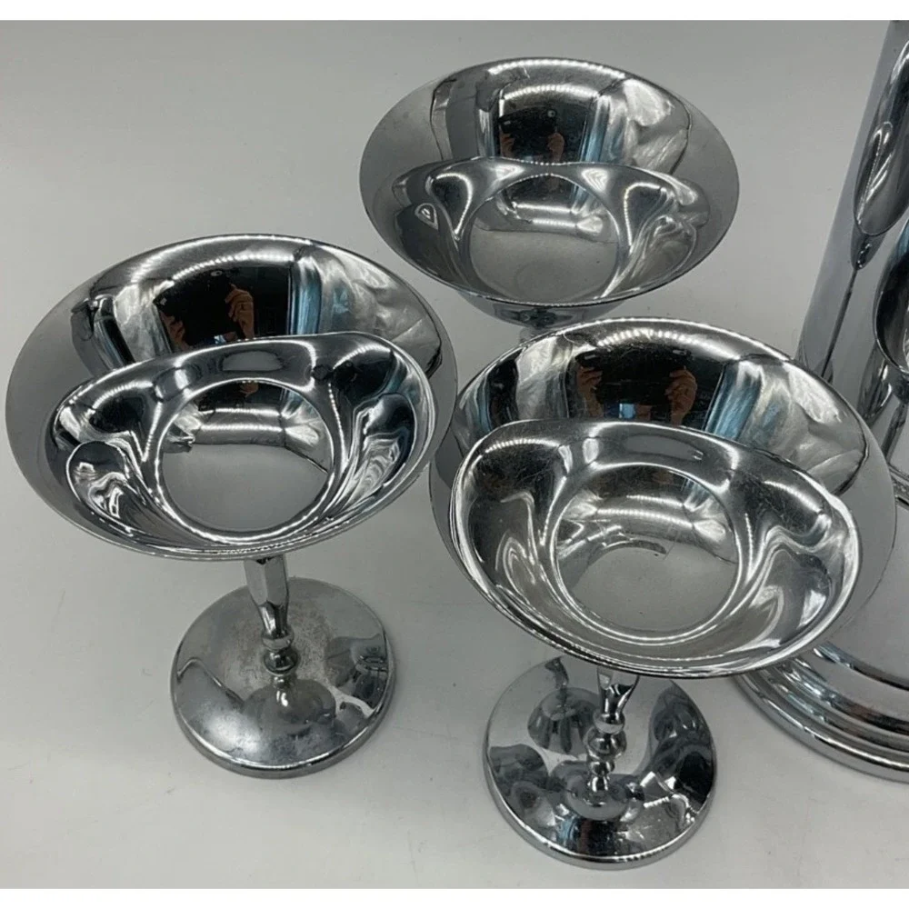 Cocktail Shaker Farber Bros. Krome-Kraft Bakelite Handle 6 Chrome Cocktail Glass